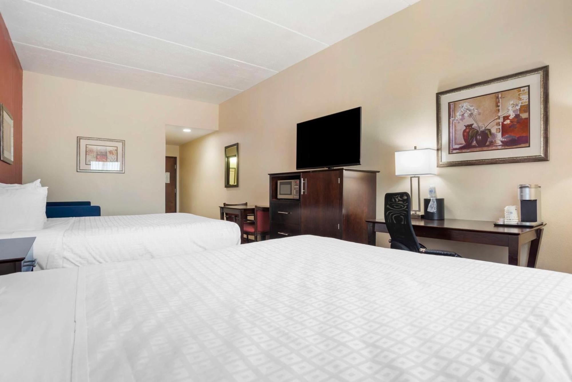 Best Western Plus Flowood Inn & Suites Exterior photo